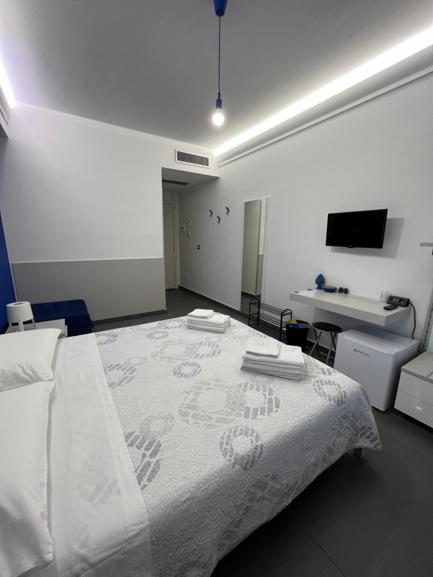 Sicilia Bedda B&B Nizza di Sicilia Buitenkant foto